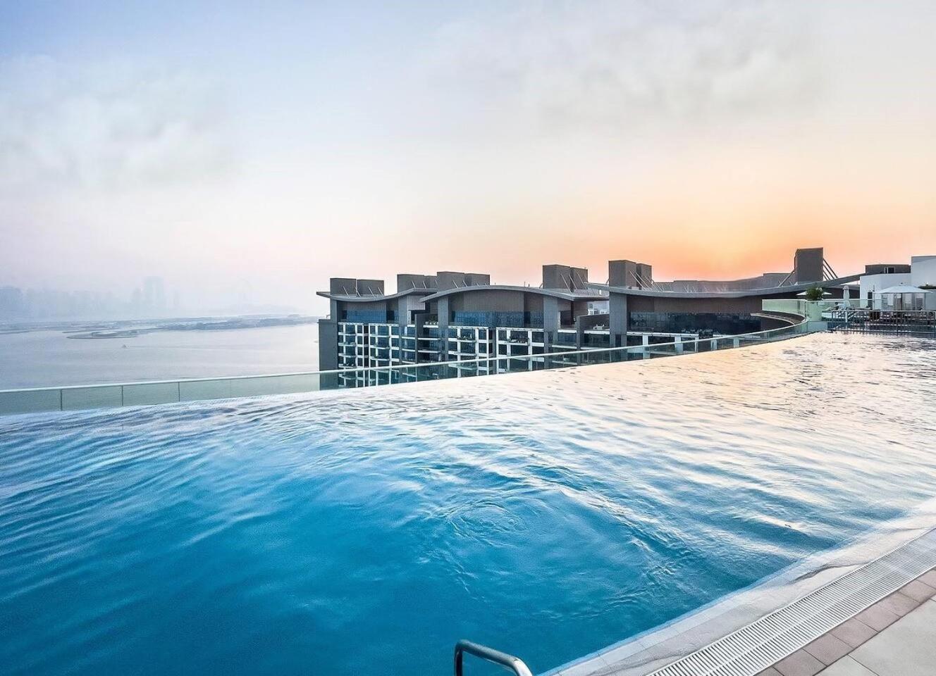 Seven Palm, Palm Jumeirah - Mint Stay Dubaï Extérieur photo