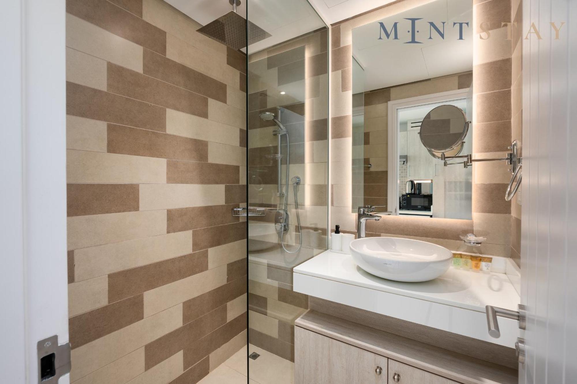 Seven Palm, Palm Jumeirah - Mint Stay Dubaï Extérieur photo
